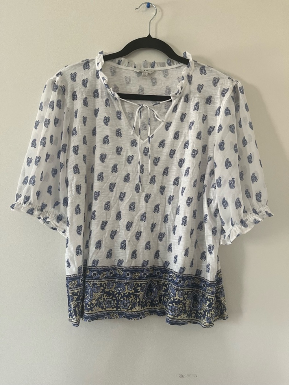 Lucky Brand Boho Peasant Top Large White Blue Paisley Cotton Coastal Summer